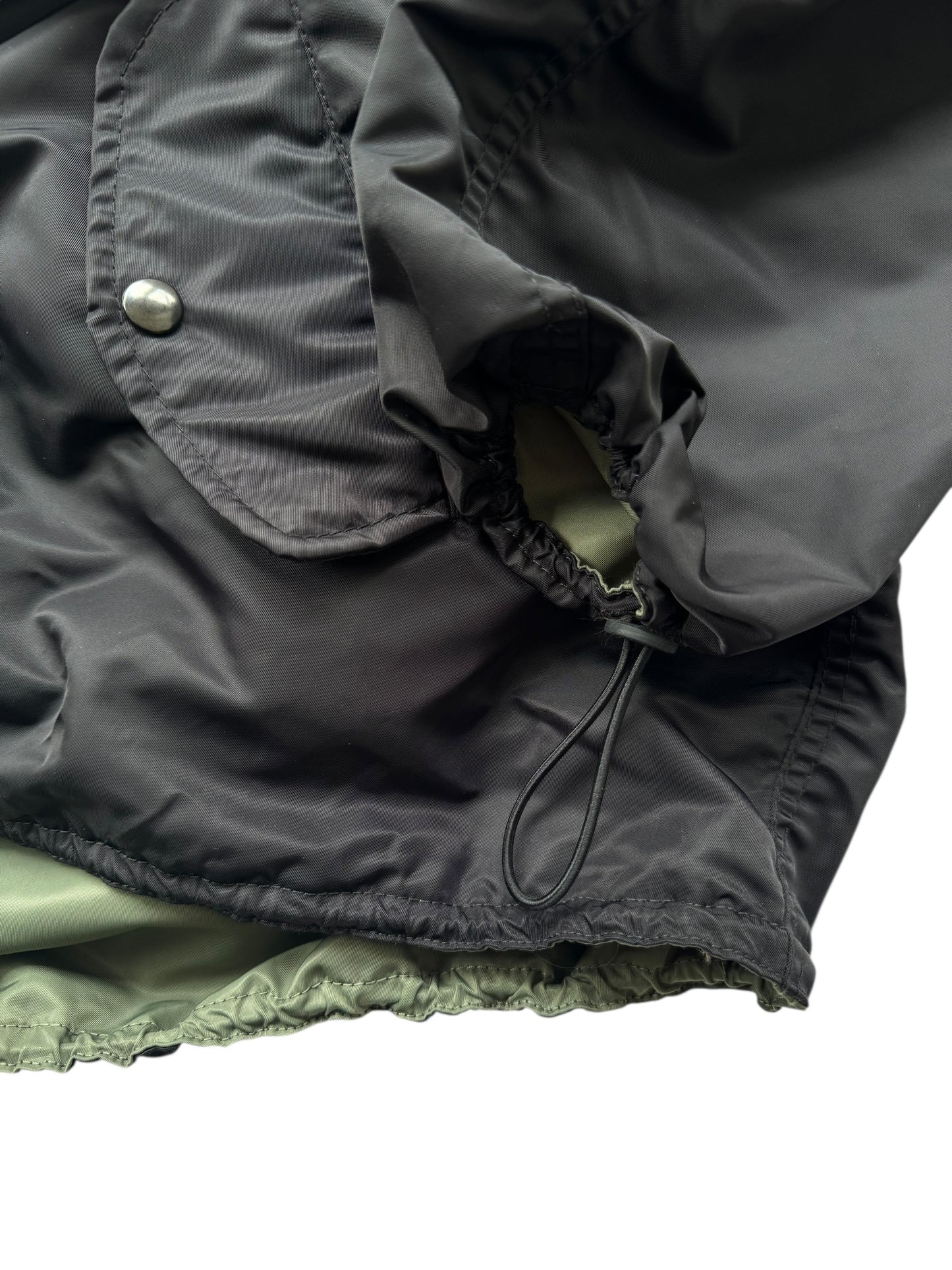 DEFLATED & REVERSIBLE BOMBER JACKET
