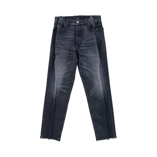 PLEATED JEANS