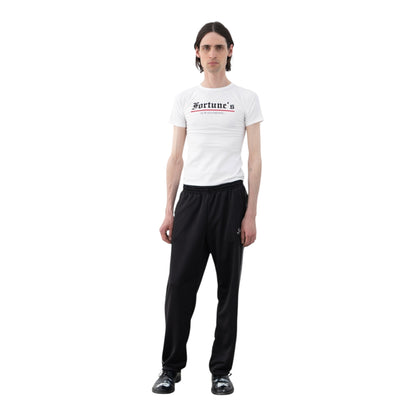 FORTUNE'S HIDING FITTED TEE